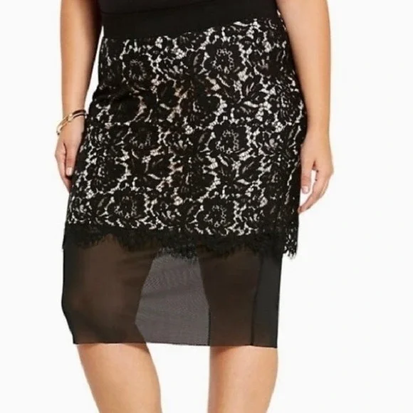 Torrid Black & Nude Lined Floral Lace w/ Chiffon Hem Skirt Size Large or 0X - Picture 2 of 10